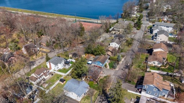 10 Lake Trl E, Wayne Twp., NJ 07470