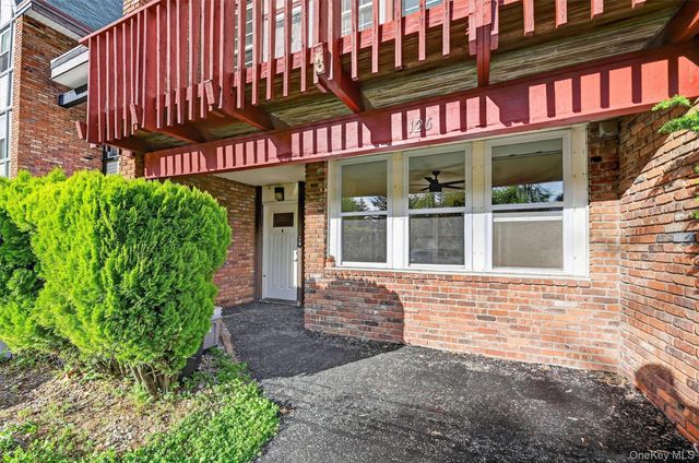 126 Halgren Crescent, Haverstraw, NY 10927