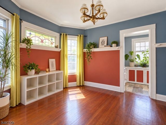 165 Dodd St, East Orange City, NJ 07017