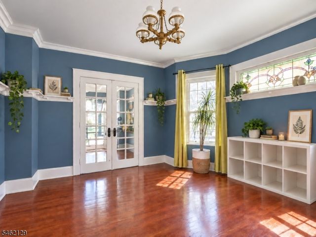 165 Dodd St, East Orange City, NJ 07017
