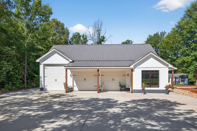 299 Scott Lane, Pelzer, SC 29669