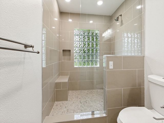 6810 Town Bluff Drive, Dallas, TX 75248