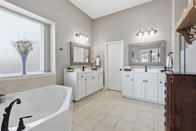 12909 Grandstand Way, Fort Worth, TX 76244
