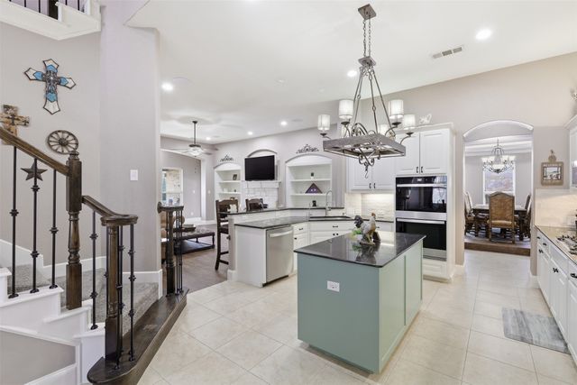 12909 Grandstand Way, Fort Worth, TX 76244