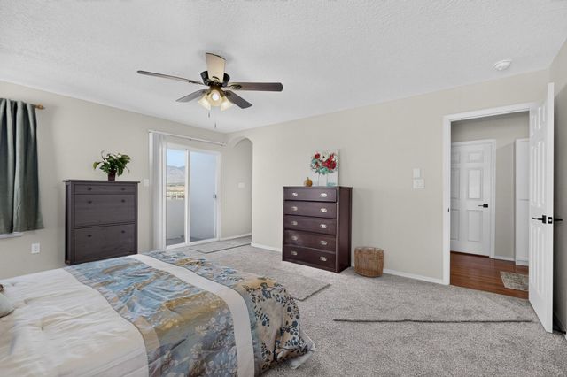 11827 Native Dancer Road SE, Albuquerque, NM 87123