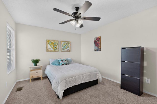 11827 Native Dancer Road SE, Albuquerque, NM 87123