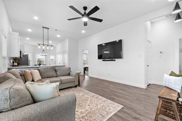 407 Peabody Street, Hillsboro, TX 76645