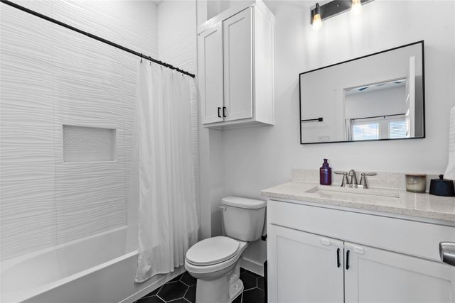 407 Peabody Street, Hillsboro, TX 76645