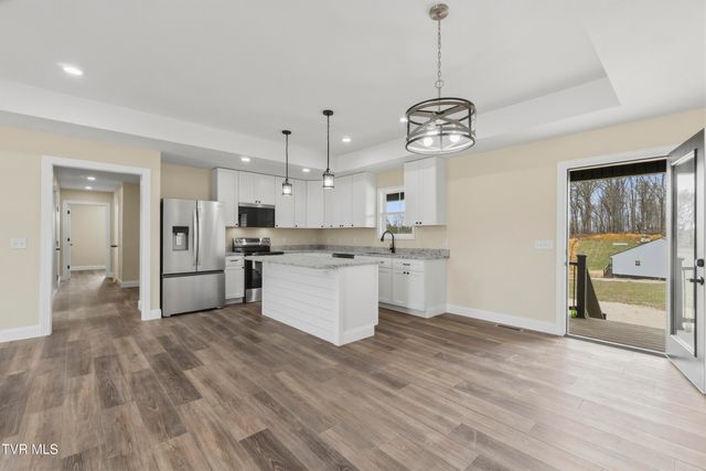 410 Gibson Loop, Afton, TN 37616