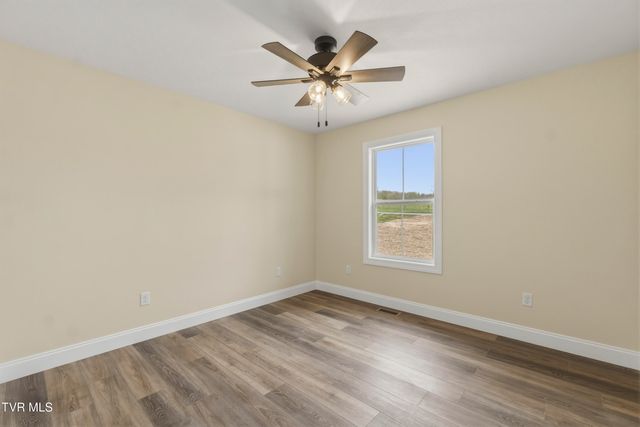 410 Gibson Loop, Afton, TN 37616