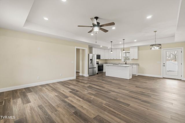 410 Gibson Loop, Afton, TN 37616
