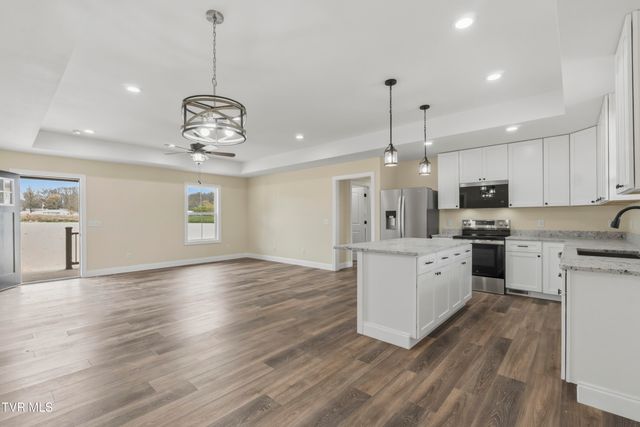 410 Gibson Loop, Afton, TN 37616