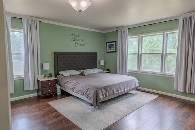 900 N Chestnut Street, Harrison, AR 72601