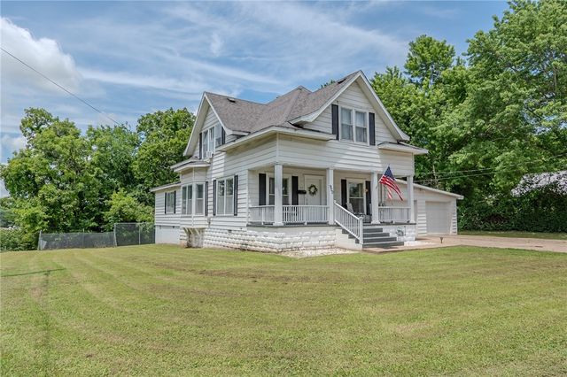 900 N Chestnut Street, Harrison, AR 72601