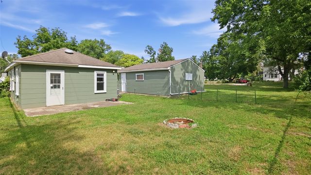 35553 Booth, Westland, MI 48186