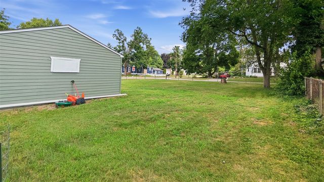 35553 Booth, Westland, MI 48186