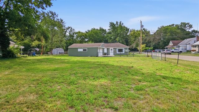 35553 Booth, Westland, MI 48186