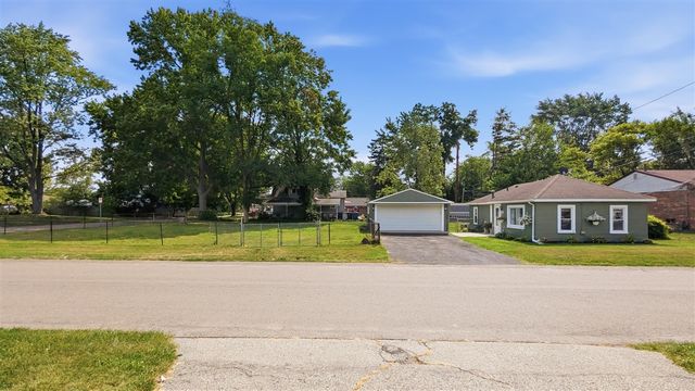35553 Booth, Westland, MI 48186