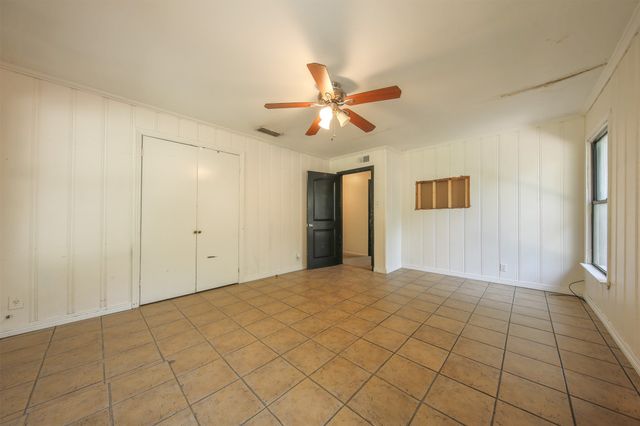 1004 Pecan Street, Canton, TX 75103