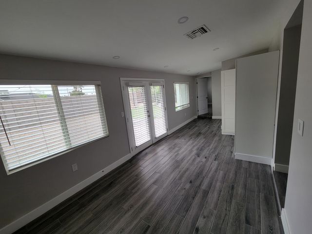 535 W 15th Street, Tempe, AZ 85281