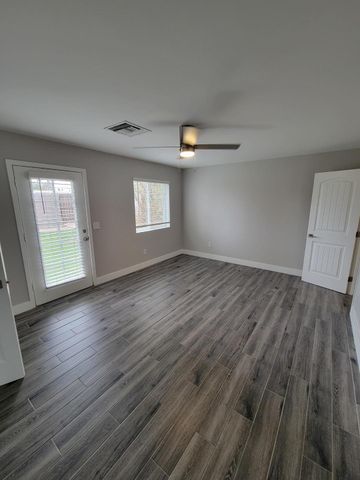 535 W 15th Street, Tempe, AZ 85281