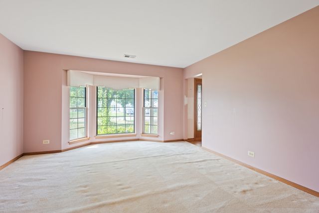 1945 Pastoral Lane, Hanover Park, IL 60133