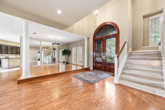 3702 Belle Grove Ln, Sugar Land, TX 77479