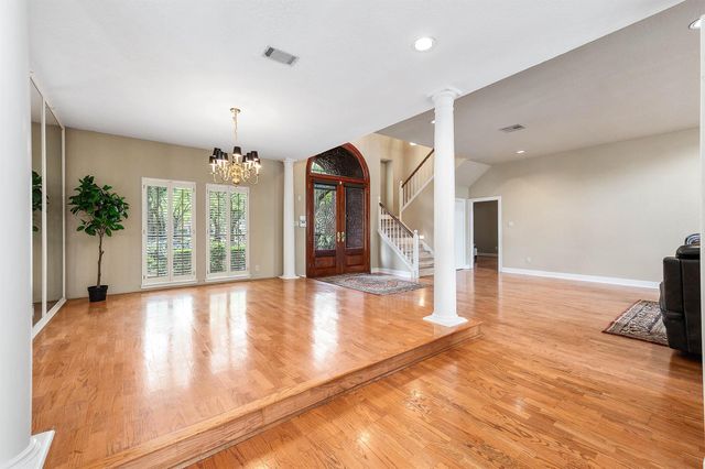 3702 Belle Grove Ln, Sugar Land, TX 77479