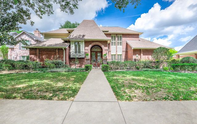 3702 Belle Grove Ln, Sugar Land, TX 77479