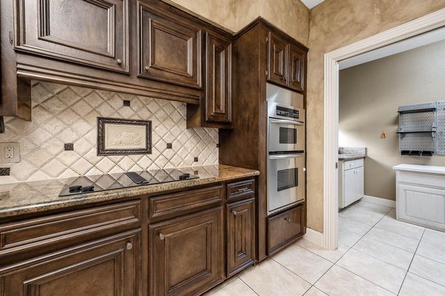 3702 Belle Grove Ln, Sugar Land, TX 77479