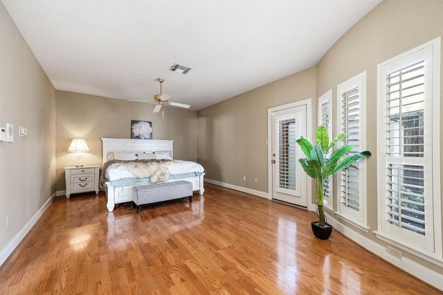 3702 Belle Grove Ln, Sugar Land, TX 77479