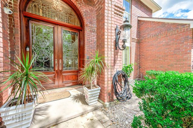 3702 Belle Grove Ln, Sugar Land, TX 77479