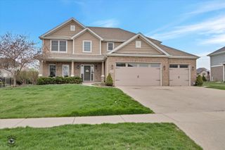 24054 S Sunset Lakes Drive, Manhattan, IL 60442