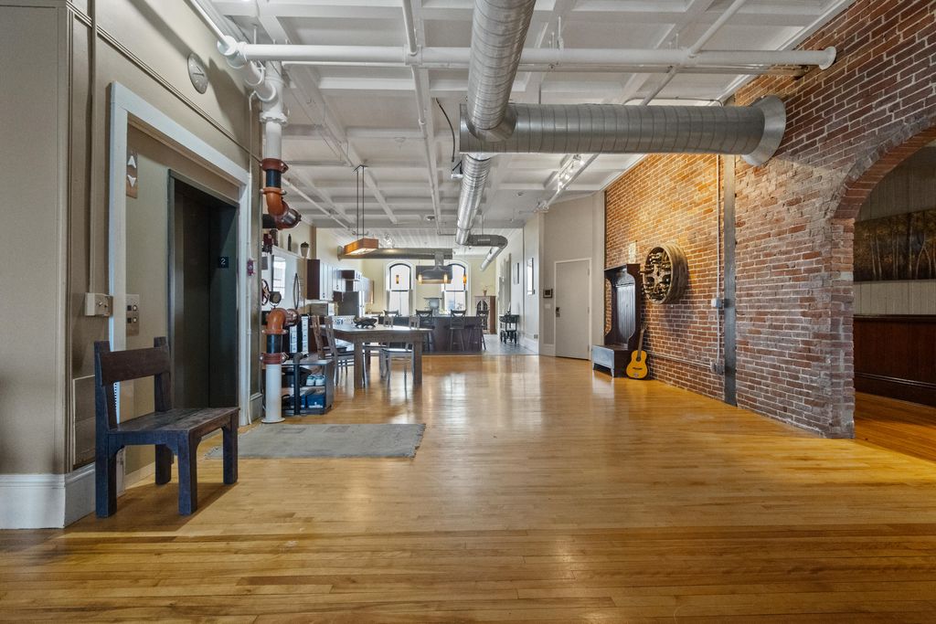 49 Lisbon Street 2, Lewiston, ME 04240 — photo 4