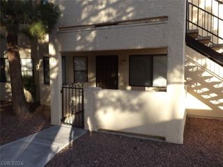 1204 Observation Drive 101, Las Vegas, NV 89128
