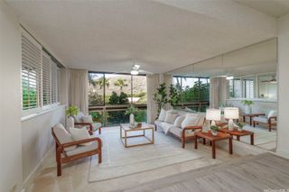 521 Hahaione Street 2/4F, Honolulu, HI 96825