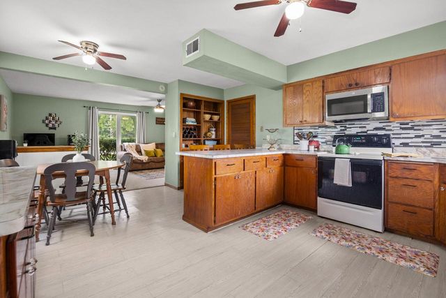 S69W14596 Cornell DRIVE, Muskego, WI 53150