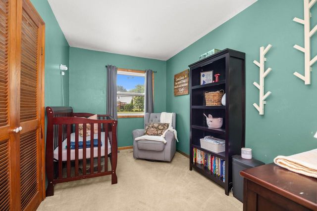 S69W14596 Cornell DRIVE, Muskego, WI 53150