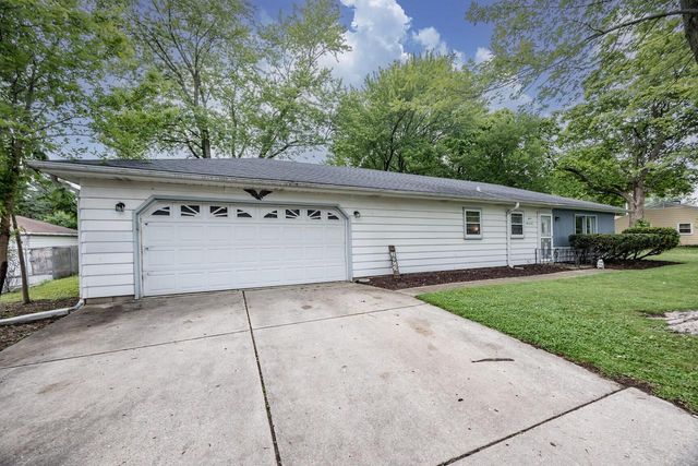 S69W14596 Cornell DRIVE, Muskego, WI 53150