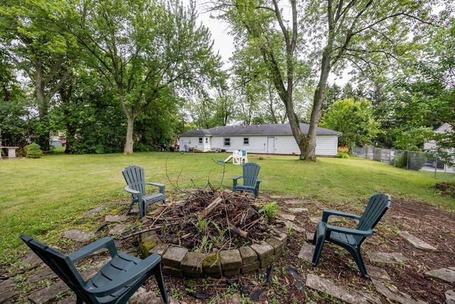 S69W14596 Cornell DRIVE, Muskego, WI 53150