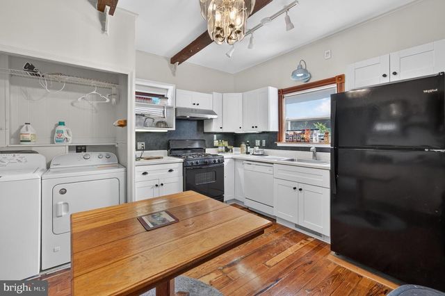 109 W EVESHAM AVE, Magnolia, NJ 08049