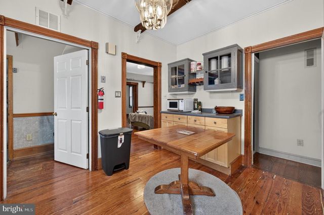 109 W EVESHAM AVE, Magnolia, NJ 08049