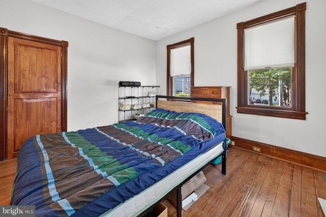 109 W EVESHAM AVE, Magnolia, NJ 08049
