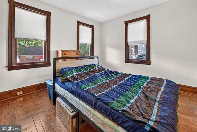 109 W EVESHAM AVE, Magnolia, NJ 08049