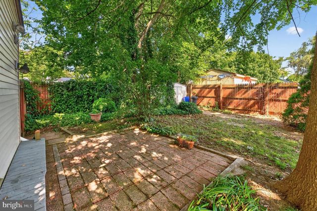109 W EVESHAM AVE, Magnolia, NJ 08049