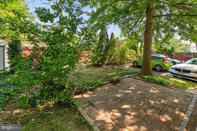109 W EVESHAM AVE, Magnolia, NJ 08049