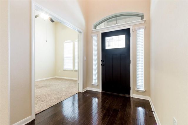 1917 Tawakoni DR, Round Rock, TX 78664