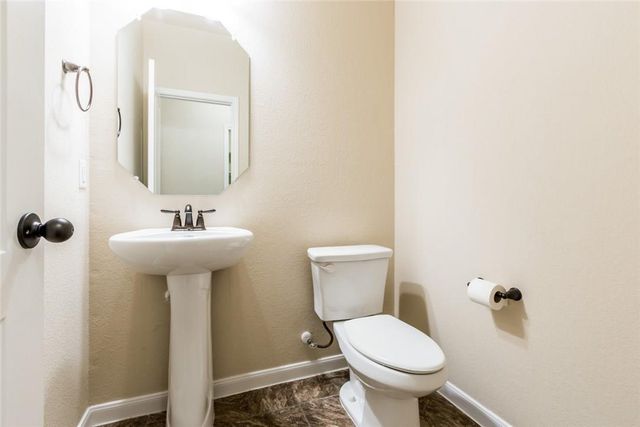 1917 Tawakoni DR, Round Rock, TX 78664