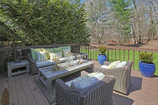 72 Quail Close, Irvington, NY 10533