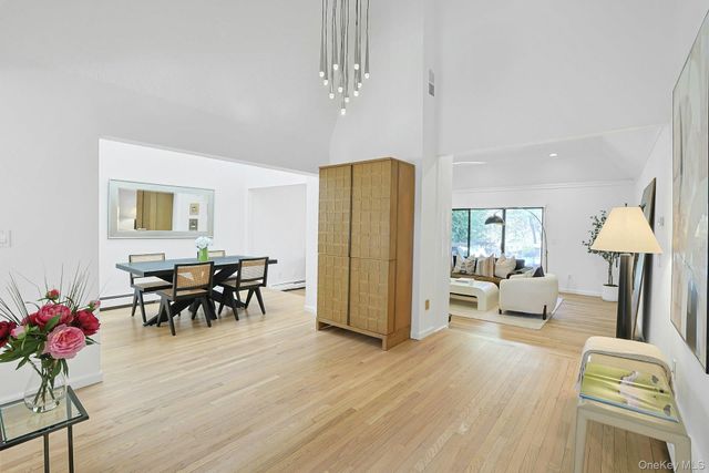 72 Quail Close, Irvington, NY 10533